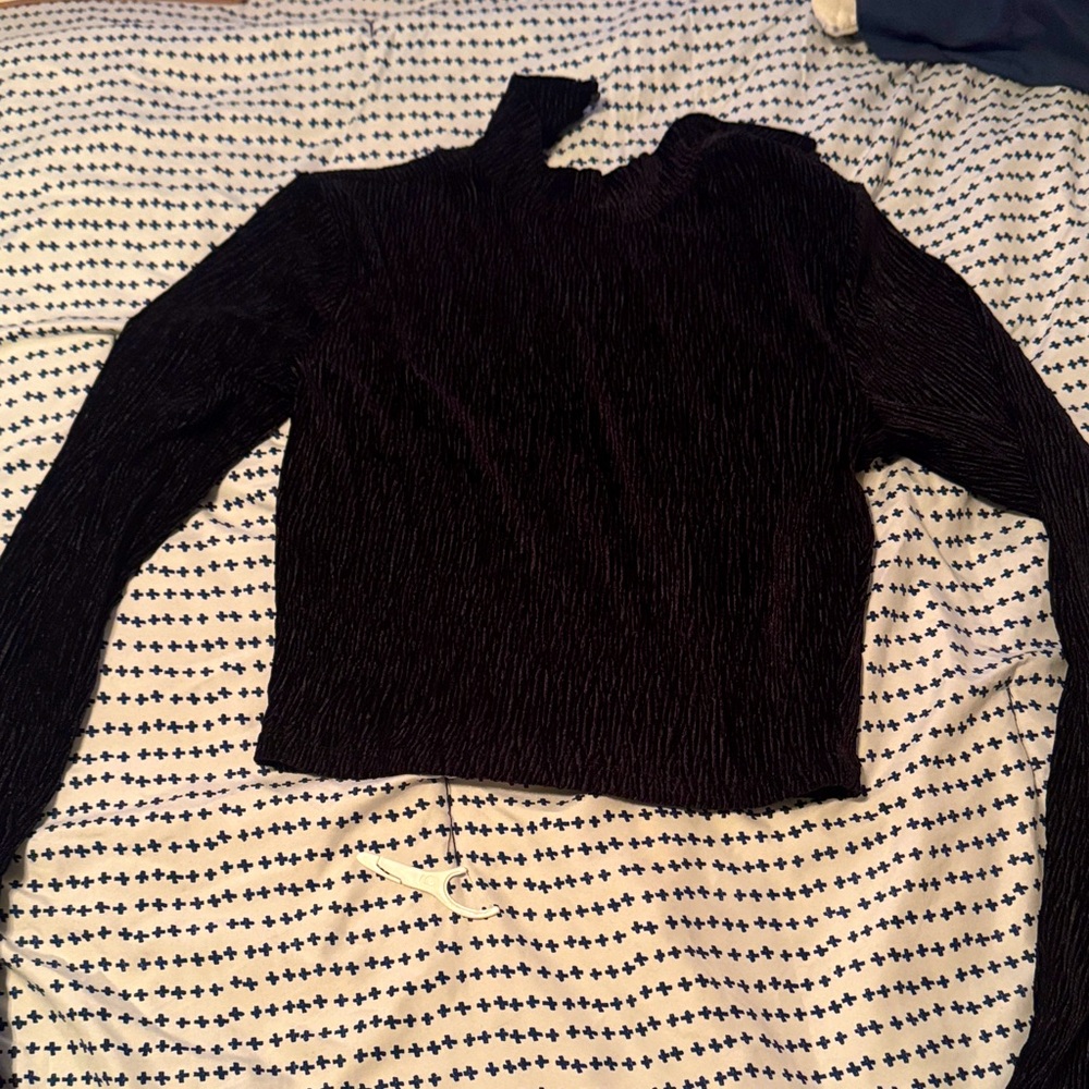 Black Long Sleeve Top